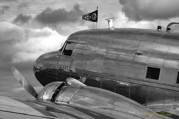 Douglas DC-3